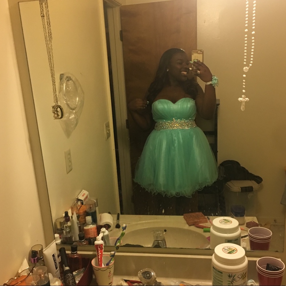 mint green homecoming dress